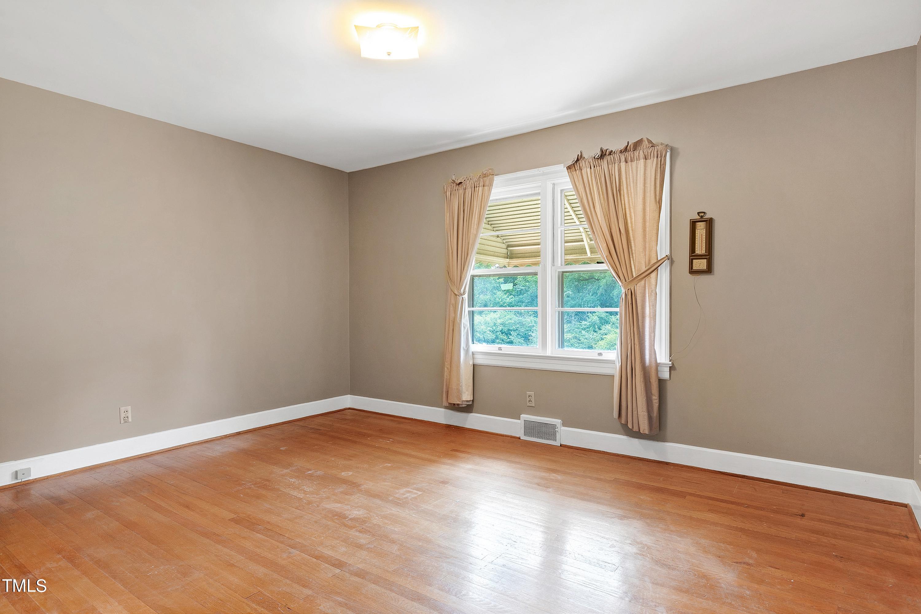 12300 Highway 39 Henderson, NC 27537 - Photo 27 of 60 Scene-23