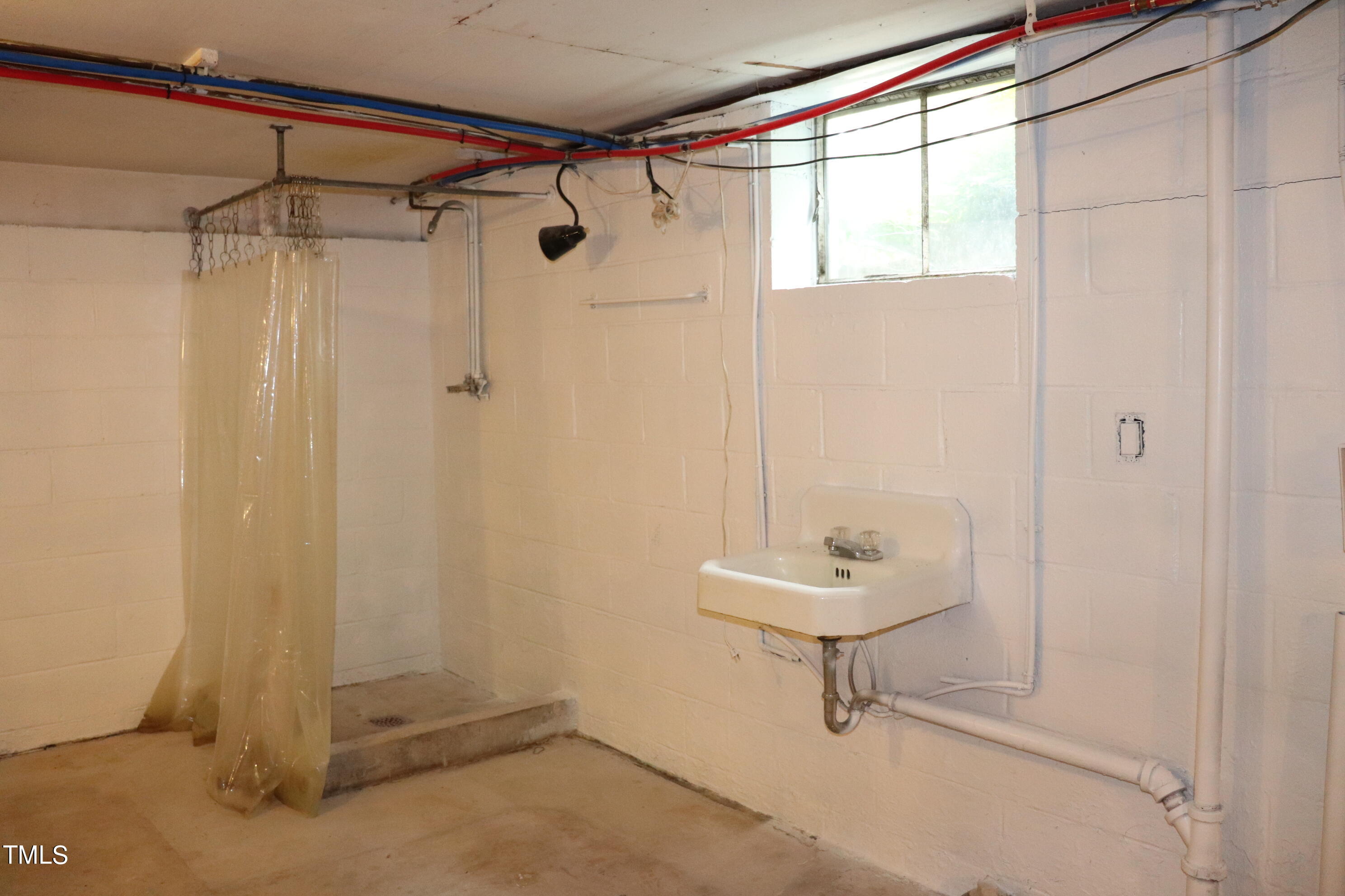 12300 Highway 39 Henderson, NC 27537 - Photo 51 of 60 IMG_1796