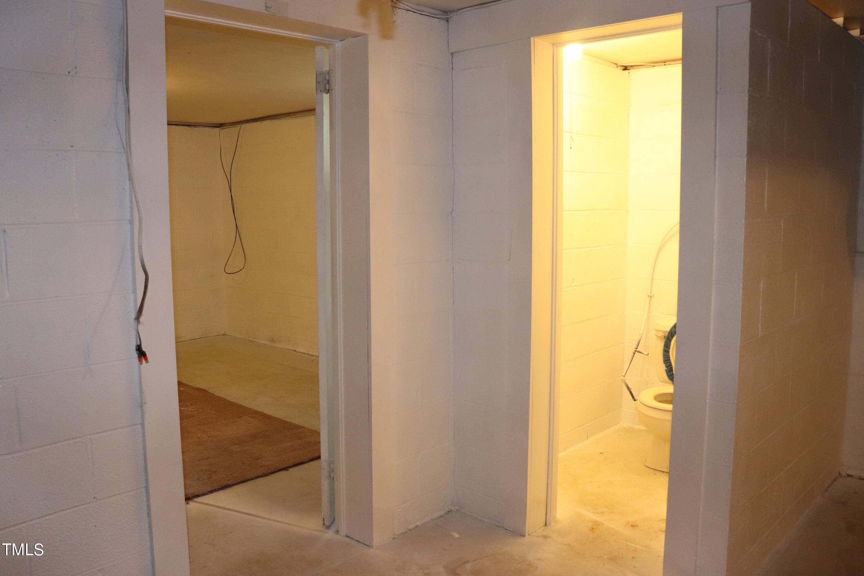 12300 Highway 39 Henderson, NC 27537 - Photo 56 of 60 IMG_1801