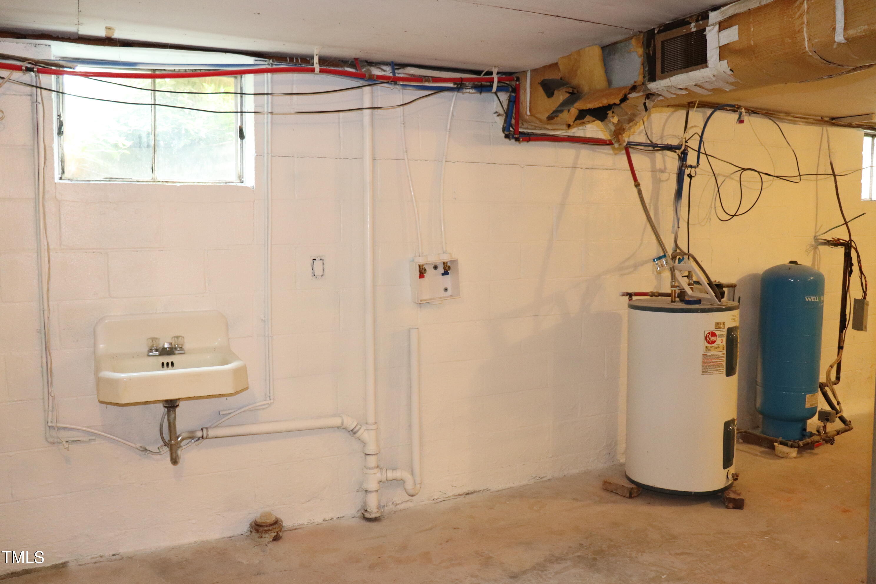 12300 Highway 39 Henderson, NC 27537 - Photo 57 of 60 IMG_1802