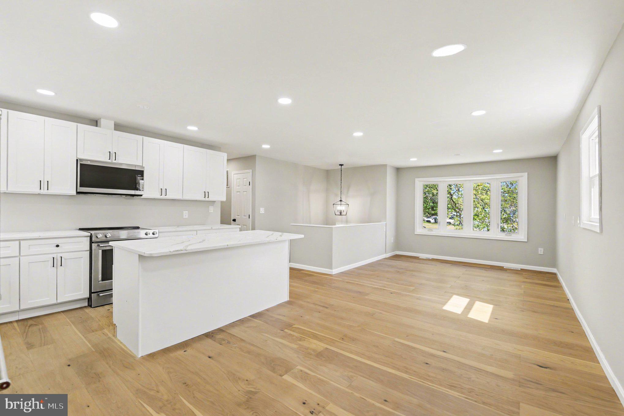 3010 Marlin Drive Riva, MD 21140 - Photo 23 of 26 Open Floor Plan | Kitchen w/ Spacious Island!
