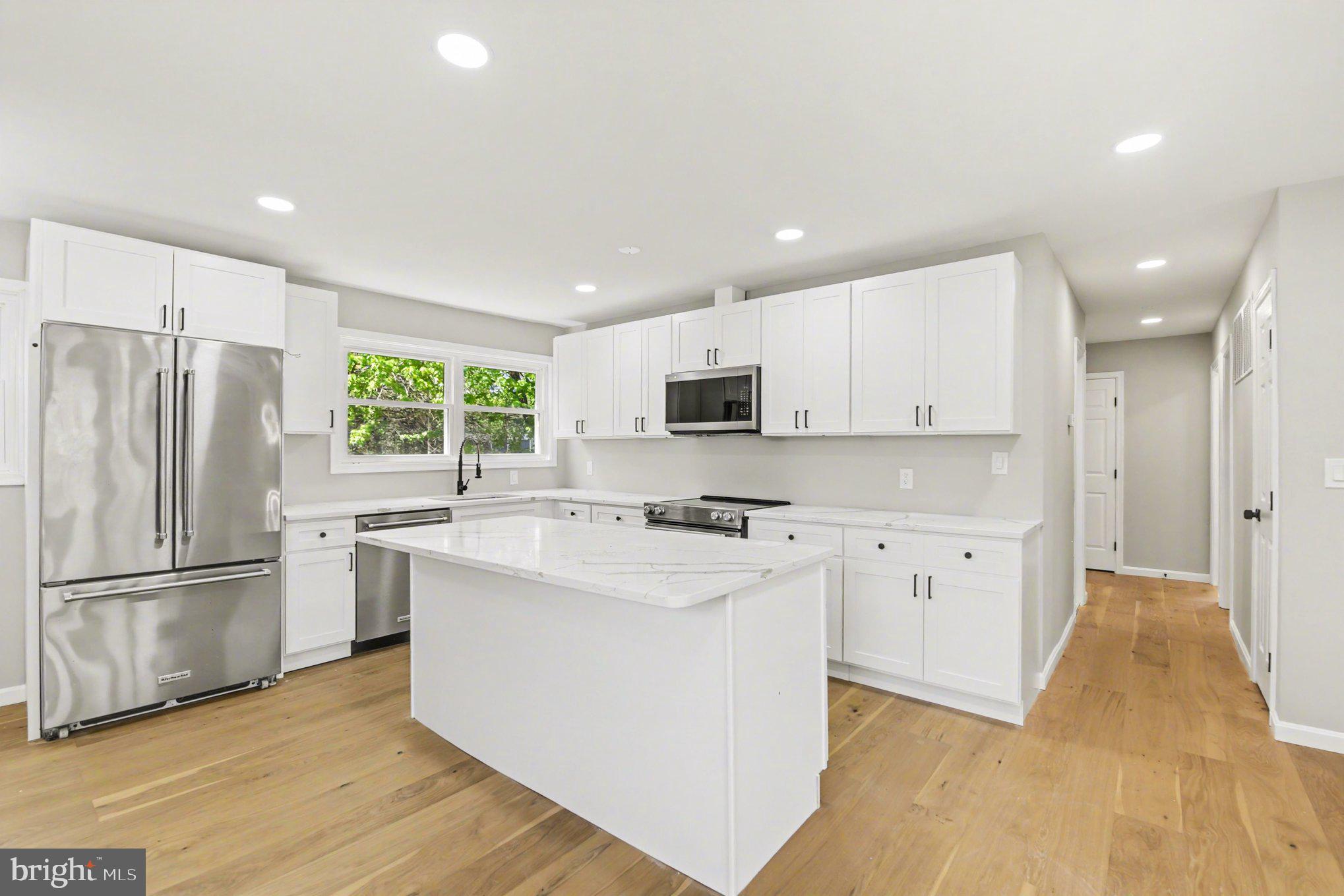 3010 Marlin Drive Riva, MD 21140 - Photo 24 of 26 Open Floor Plan | Kitchen w/ Spacious Island!