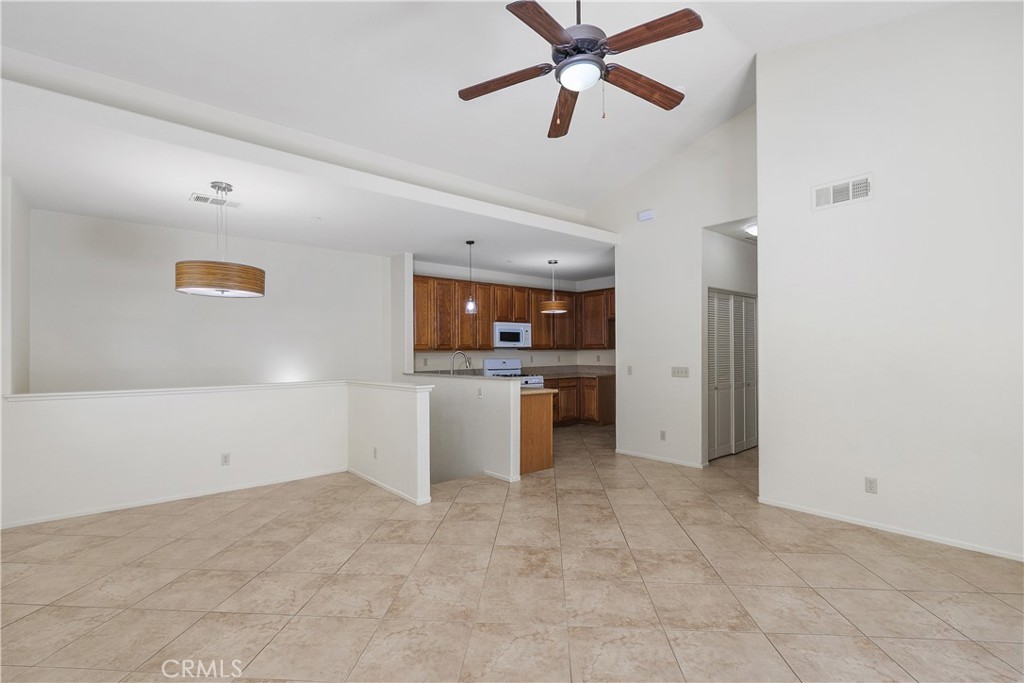 93 Kansas Street, Unit 202 Redlands, CA 92373 - Photo 14 of 40