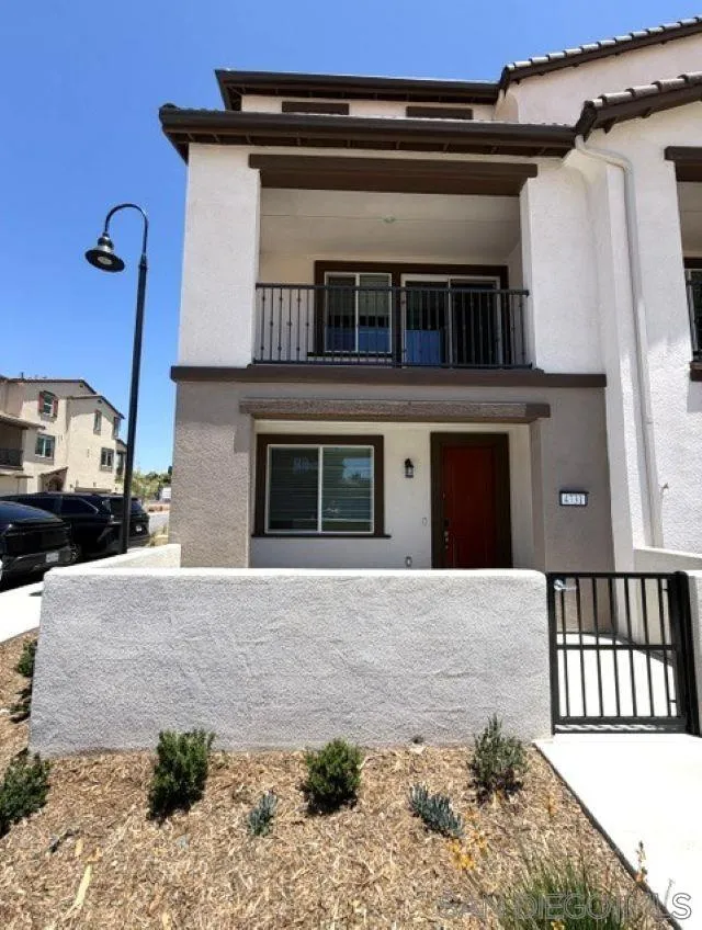 4731 Merida Way Oceanside, CA 92057 - Photo 3 of 50 Gallery Image 3