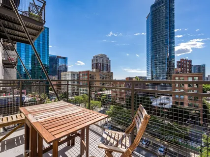 $439,900 | 910 South Michigan Avenue, Unit 611, Chicago, IL 60605