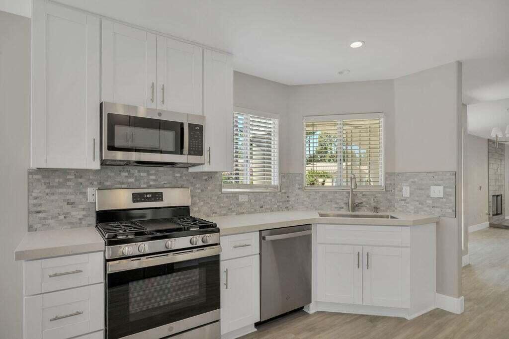 77790 Villa Road Palm Desert, CA 92211 - Photo 7 of 11 20230507190222553643000000-o