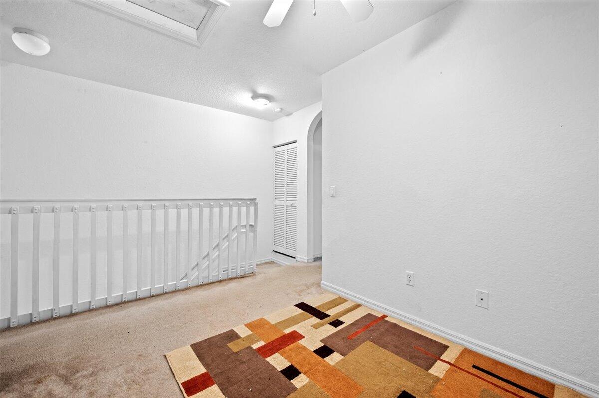 1905 Hibiscus Lane Riviera Beach, FL 33404 - Photo 18 of 26 31-LUX1142