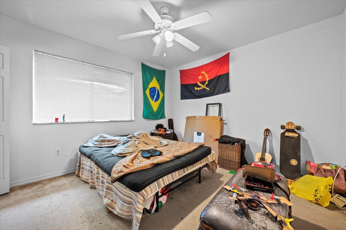 1905 Hibiscus Lane Riviera Beach, FL 33404 - Photo 19 of 26 32-LUX1152
