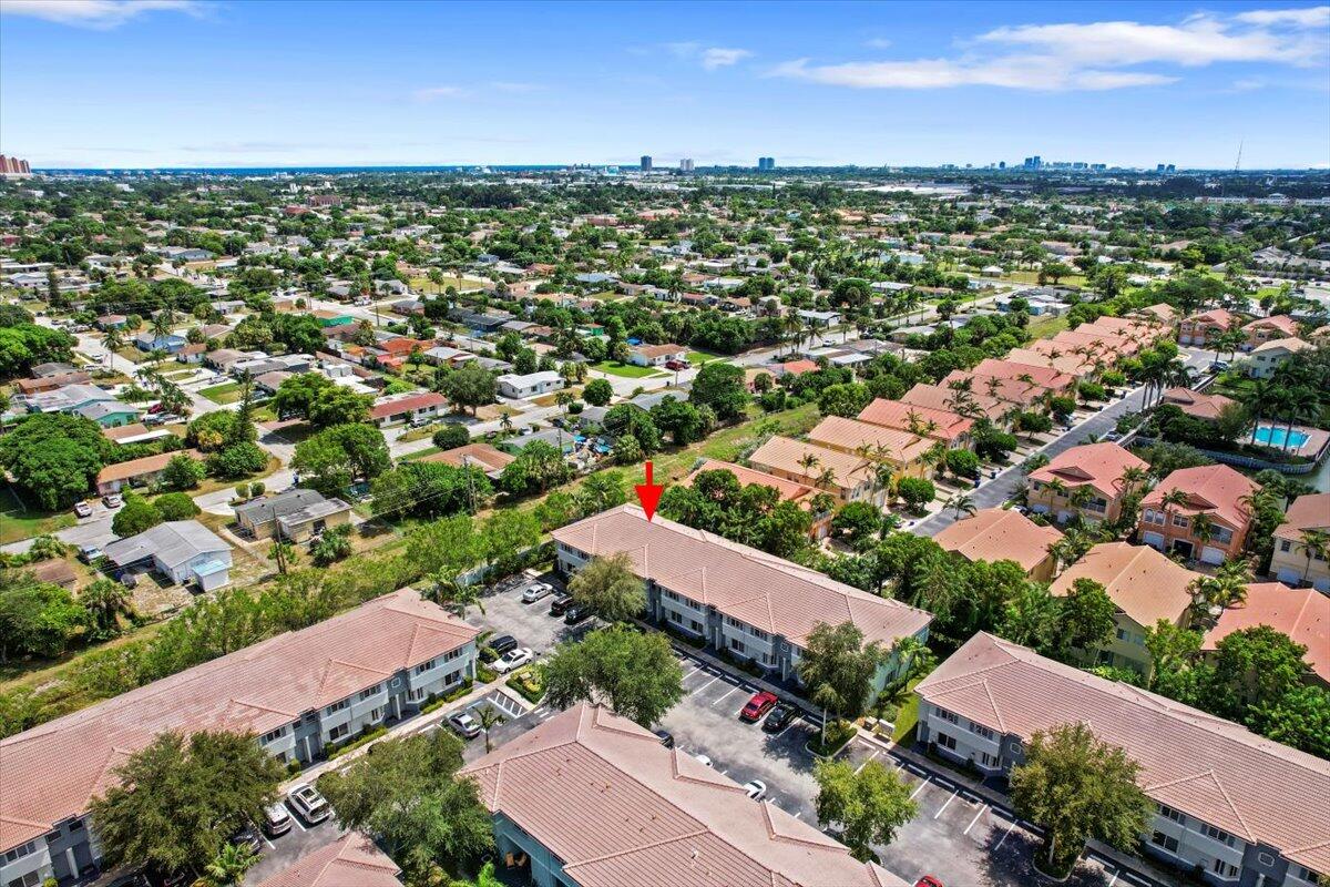 1905 Hibiscus Lane Riviera Beach, FL 33404 - Photo 3 of 26 04-DJI_0901 aw