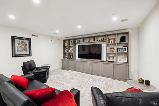 $4,095,000 | 31 Gold Hill Grde, San Rafael, CA 94901