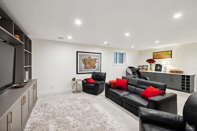 $4,095,000 | 31 Gold Hill Grde, San Rafael, CA 94901