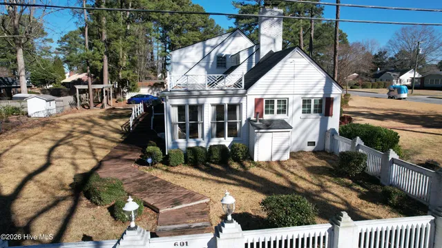 $345,999 | 601 North Curtis Street, Ahoskie, NC 27910