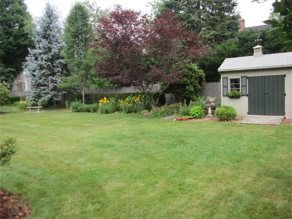 85 Mayflower Road Needham, MA 02492 - Photo 10 of 10