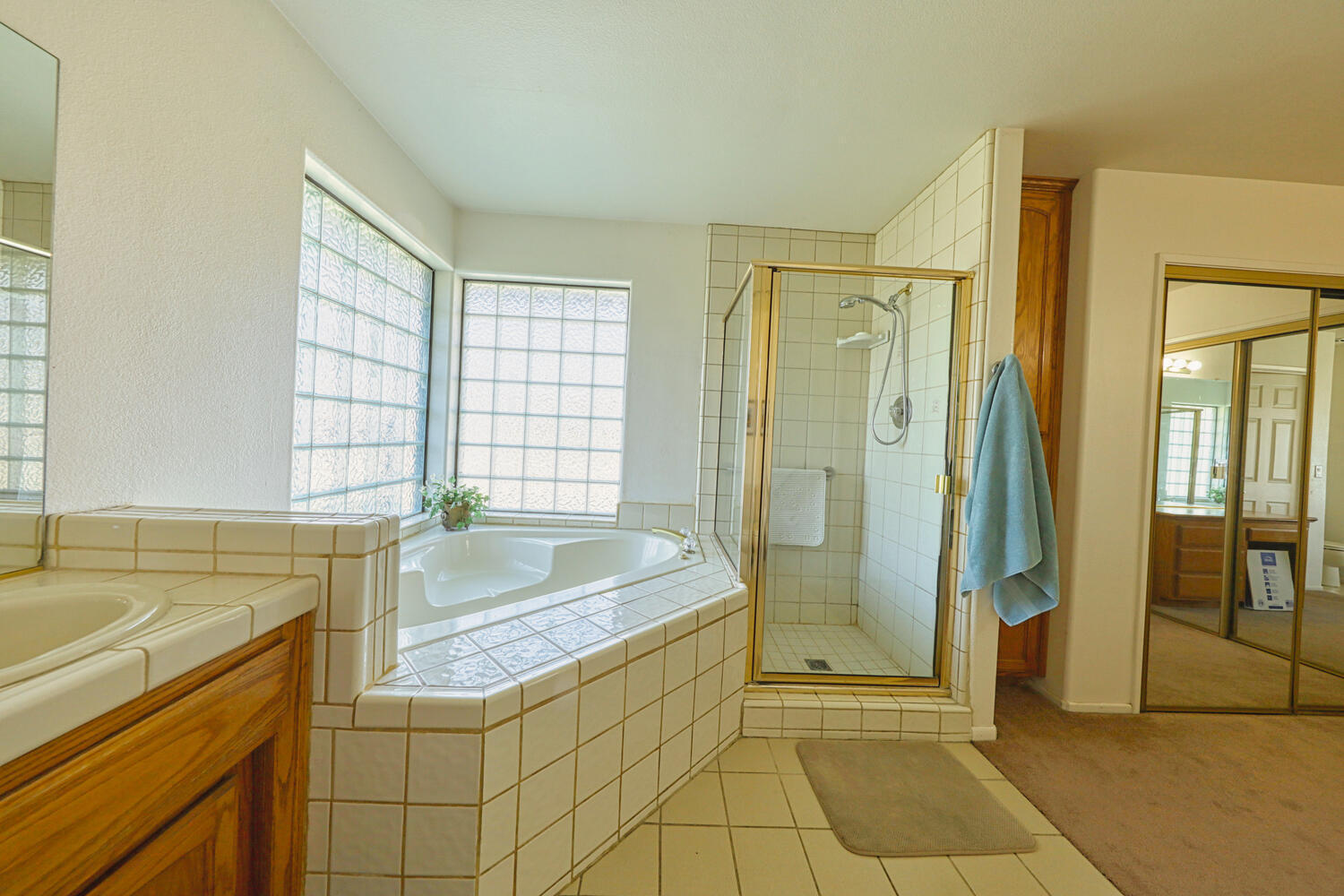 29180 North Lower Valley Road Tehachapi, CA 93561 - Photo 19 of 32 29180 N Lower Valley Rd-large-025-037-So