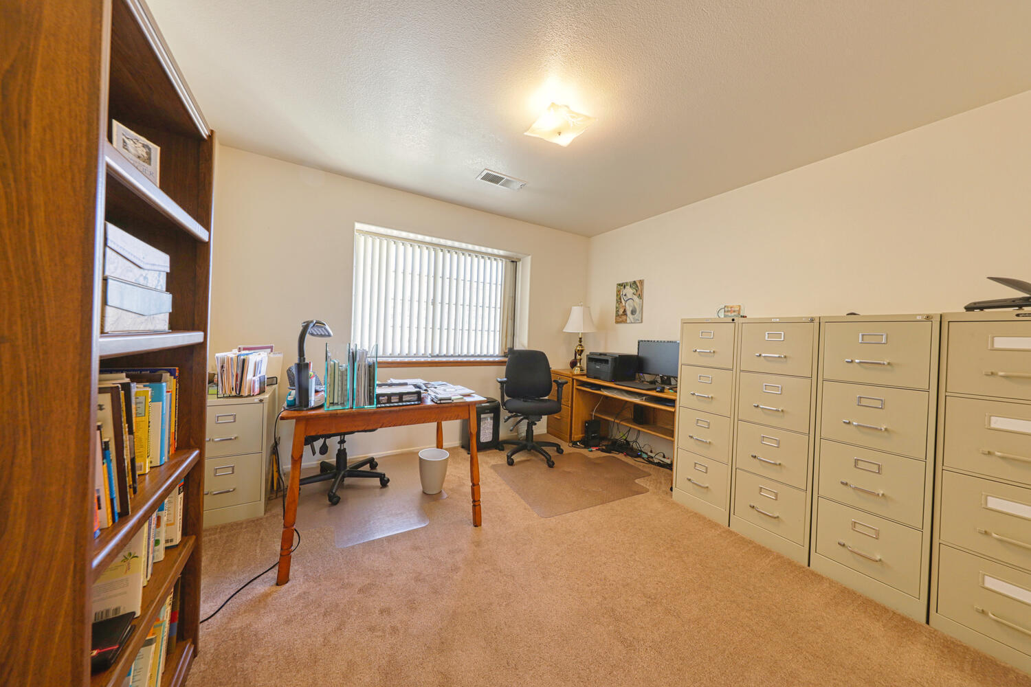 29180 North Lower Valley Road Tehachapi, CA 93561 - Photo 24 of 32 29180 N Lower Valley Rd-large-029-030-Be