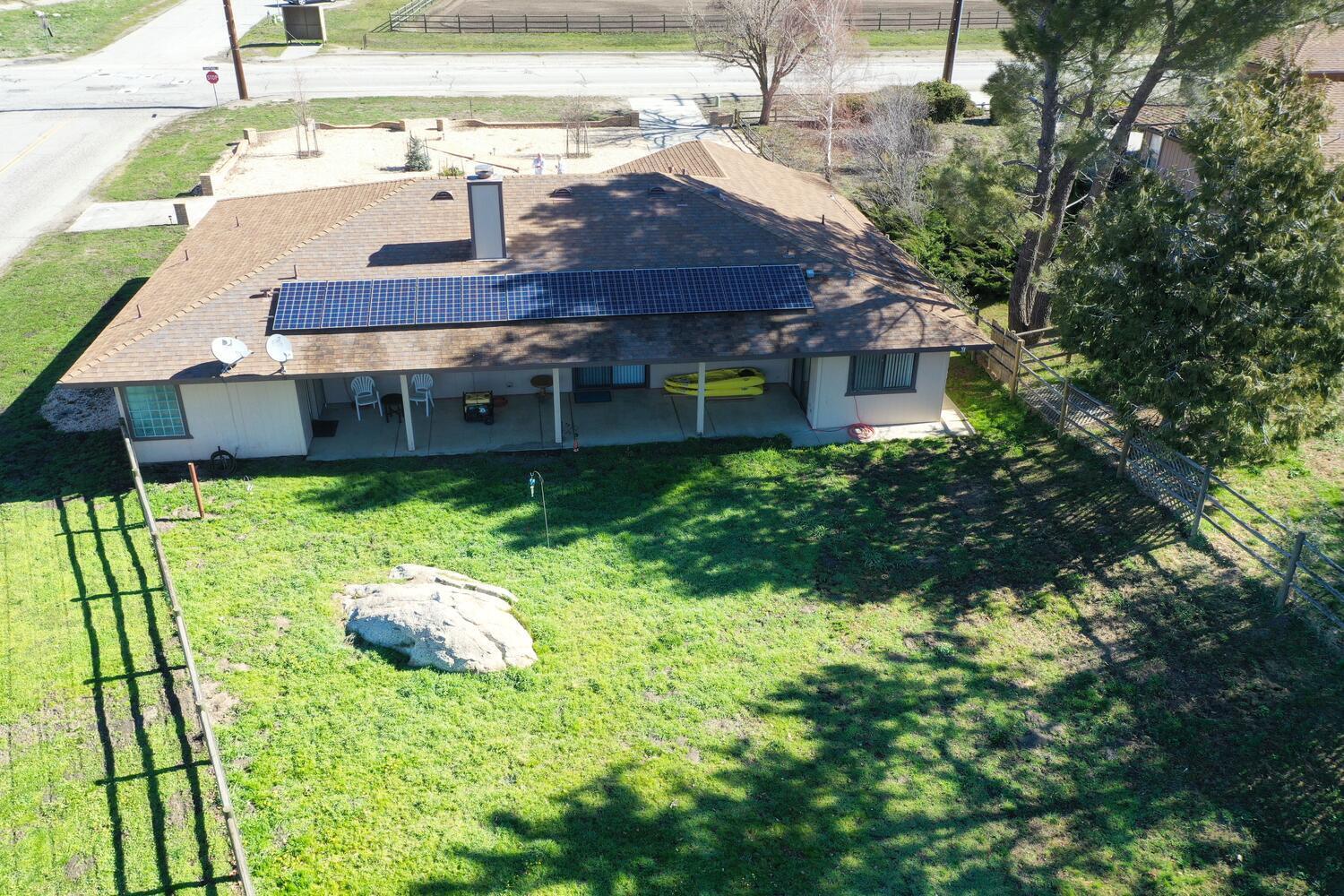 29180 North Lower Valley Road Tehachapi, CA 93561 - Photo 30 of 32 29180 N Lower Valley Rd-large-039-011-Sc