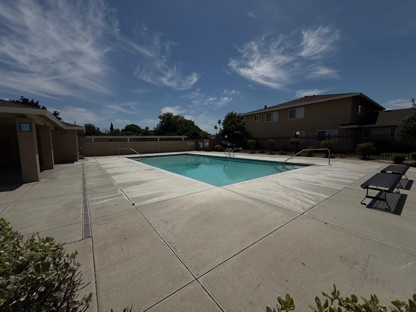 2505 Prescott Road, Unit 1 Modesto, CA 95350 - Photo 37 of 42 a view of outdoor space with garden and entertaining space