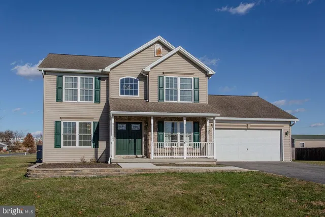 $325,000 | 11 Irvin Drive, Shippensburg, PA 17257