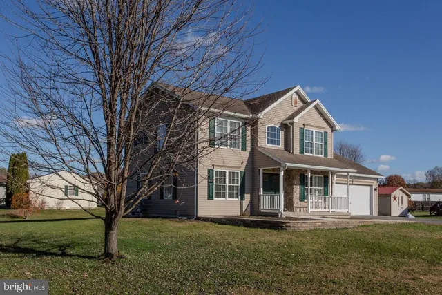 $325,000 | 11 Irvin Drive, Shippensburg, PA 17257