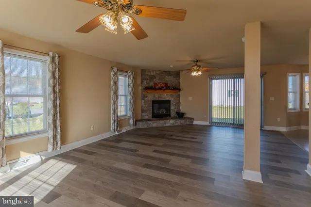 $325,000 | 11 Irvin Drive, Shippensburg, PA 17257