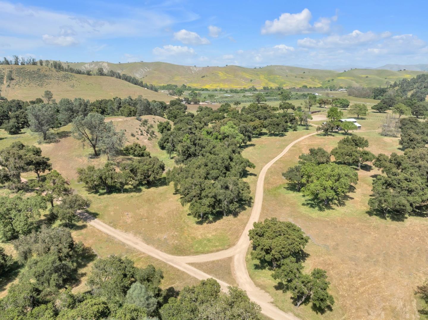 770 Limekiln Road Hollister, CA 95023 - Photo 12 of 32