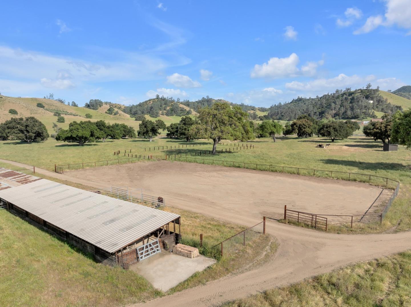 770 Limekiln Road Hollister, CA 95023 - Photo 16 of 32