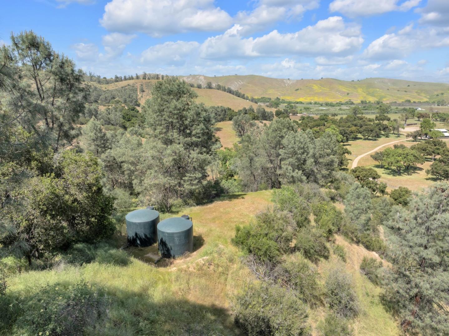770 Limekiln Road Hollister, CA 95023 - Photo 18 of 32