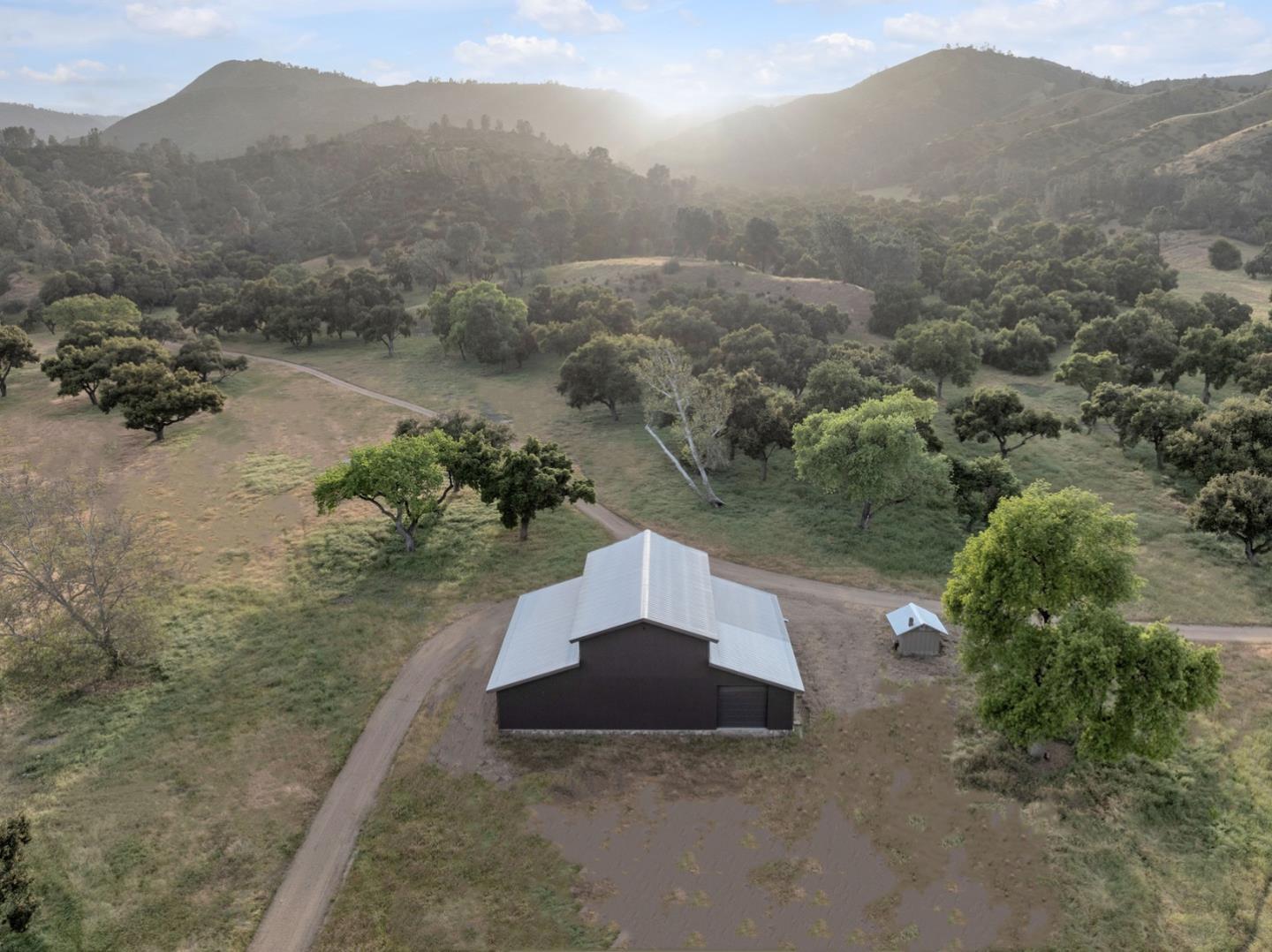 770 Limekiln Road Hollister, CA 95023 - Photo 10 of 32
