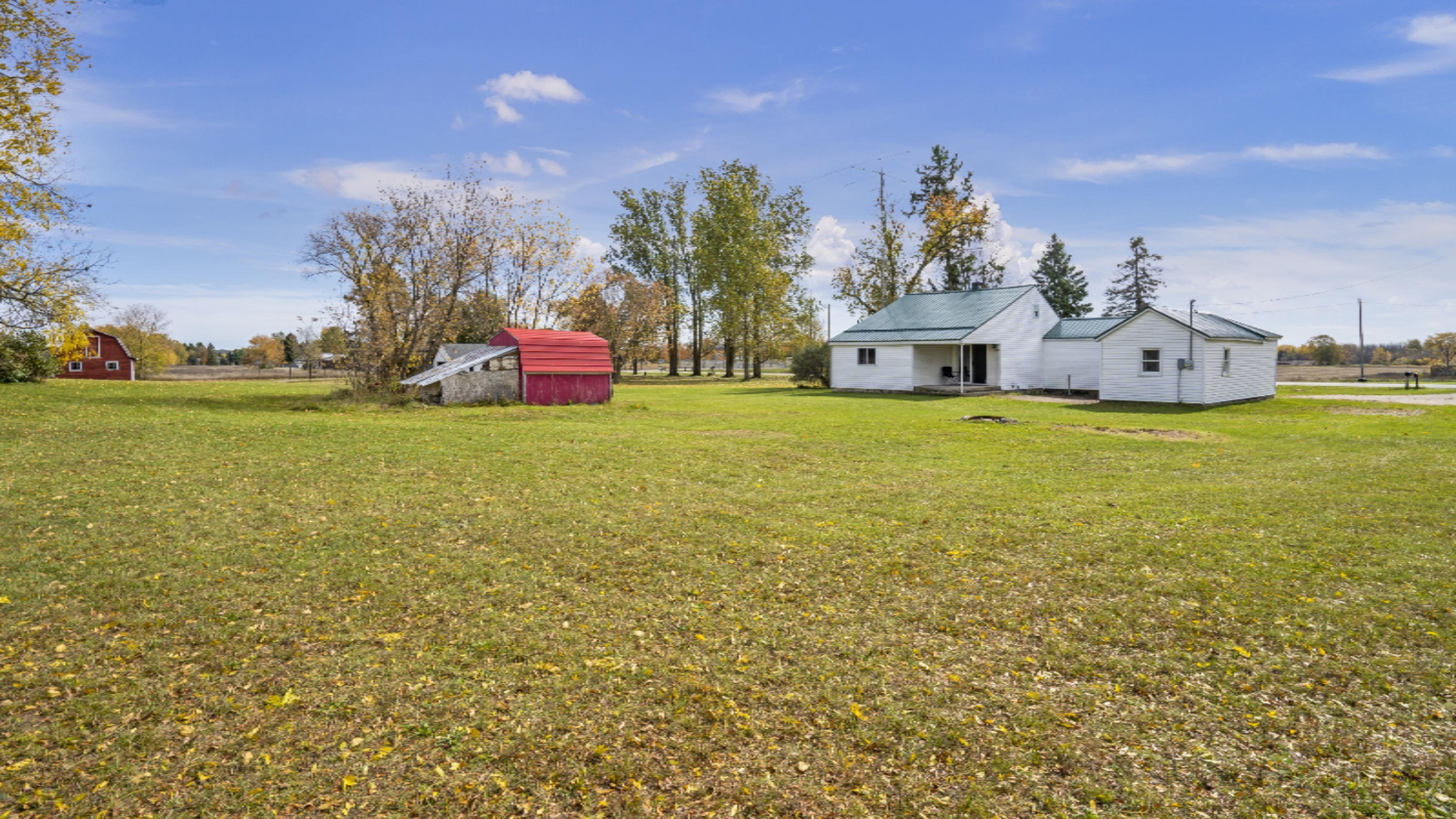 21310 Meceola Road Paris, MI 49338 - Photo 3 of 31 DSC00434-r