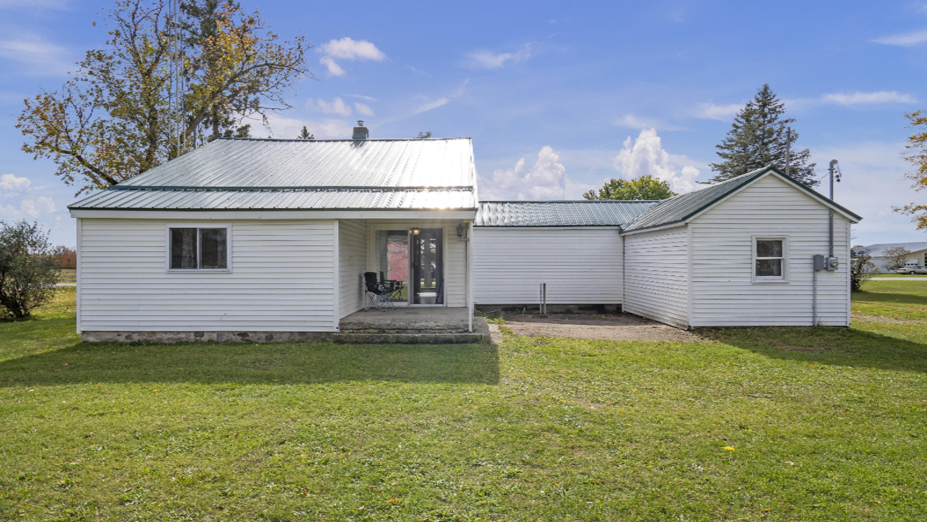 21310 Meceola Road Paris, MI 49338 - Photo 5 of 31 DSC00430-r