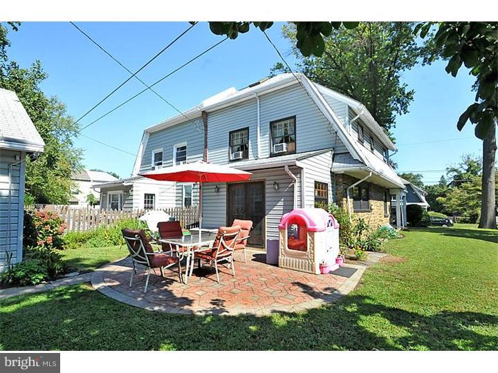 646 Croyden Road Cheltenham, PA 19012 - Photo 21 of 25 Exterior Back