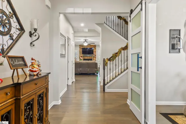 $475,000 | 105 Fawn Hill Drive, Simpsonville, SC 29681