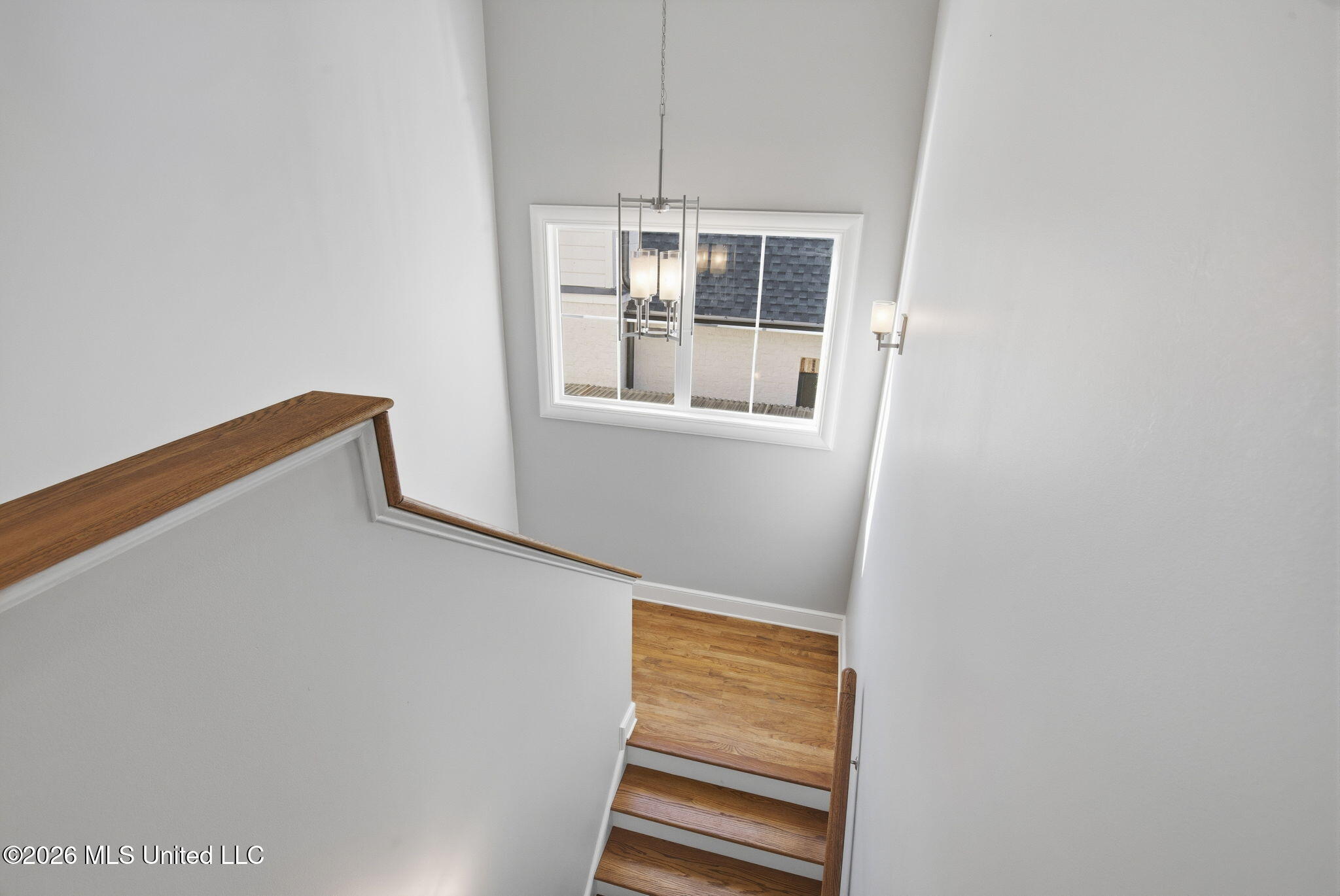 504 Port Arbor Brandon, MS 39047 - Photo 38 of 103 Staircase Landing