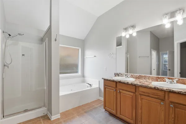 $2,150 | 7018 Chapel Meadow Lane, Richmond, TX 77407