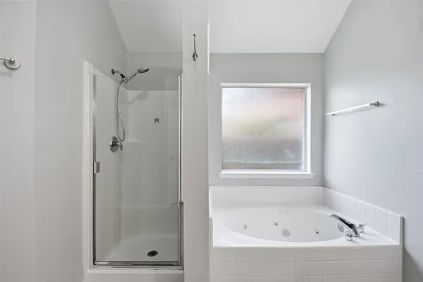 $2,150 | 7018 Chapel Meadow Lane, Richmond, TX 77407