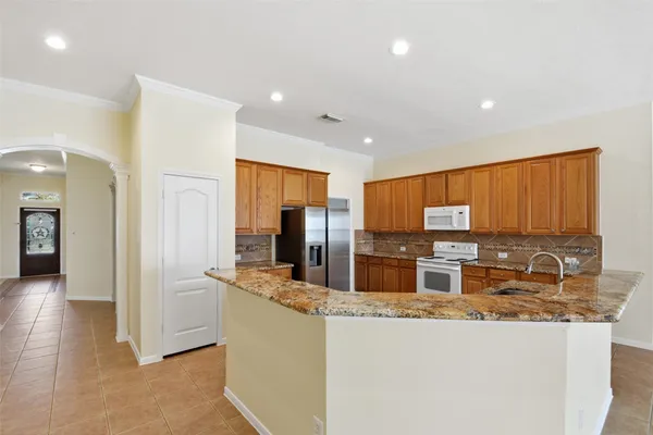 $2,150 | 7018 Chapel Meadow Lane, Richmond, TX 77407