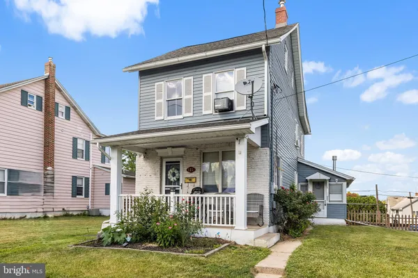 $300,000 | 127 South 4th Street, Coplay, PA 18037