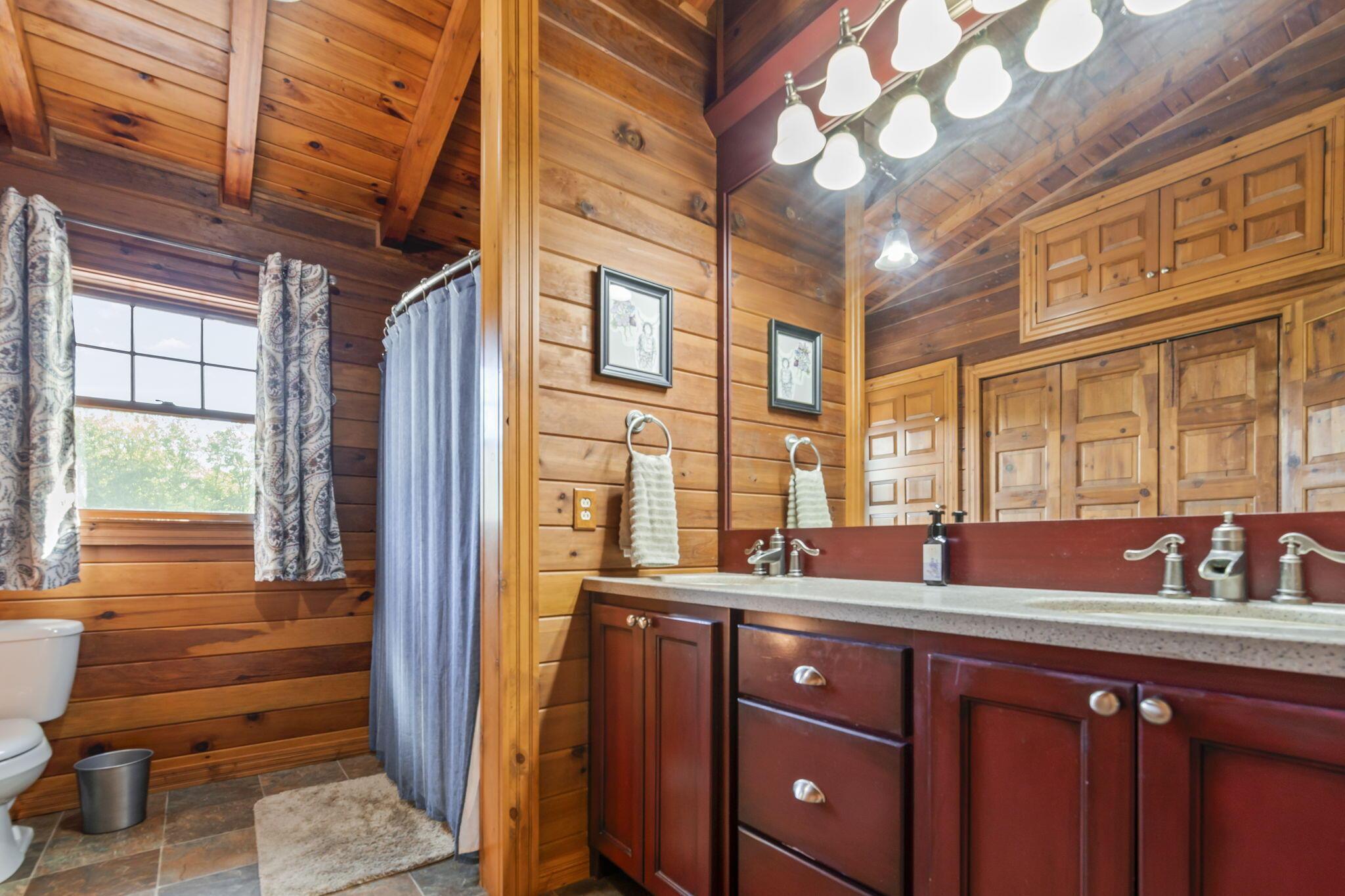 1139 Lohr Road Mansfield, OH 44903 - Photo 33 of 56 76-web-or-mls-1139LohrRoad_Hommati102 (4