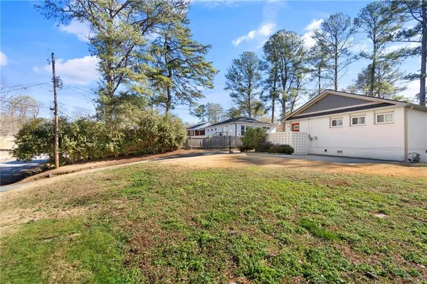 $2,800 | 2026 Harwinor Road Southeast, Smyrna, GA 30082