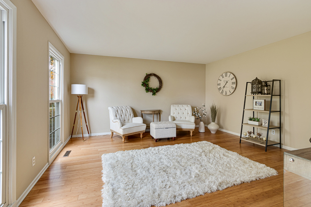 33 Cedar Gate Circle Sugar Grove, IL 60554 - Photo 4 of 30