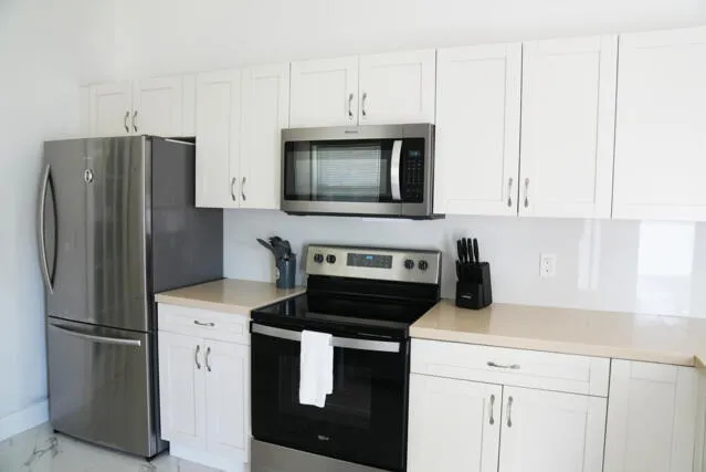 a view of empty room with windows