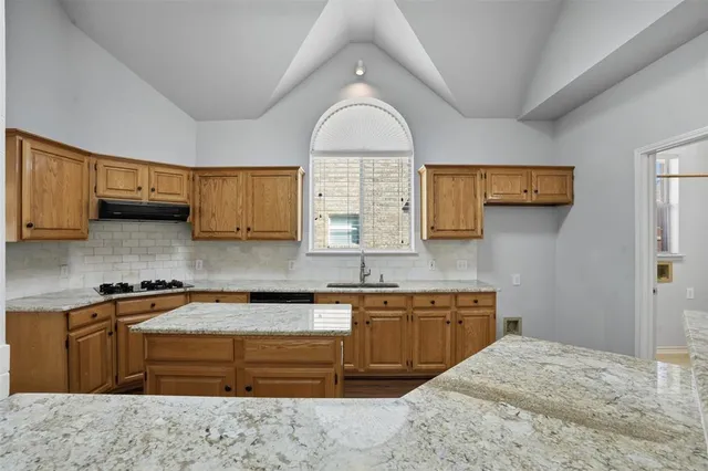 $375,000 | 8502 Linda Vista Drive, Rowlett, TX 75088