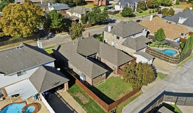 $375,000 | 8502 Linda Vista Drive, Rowlett, TX 75088