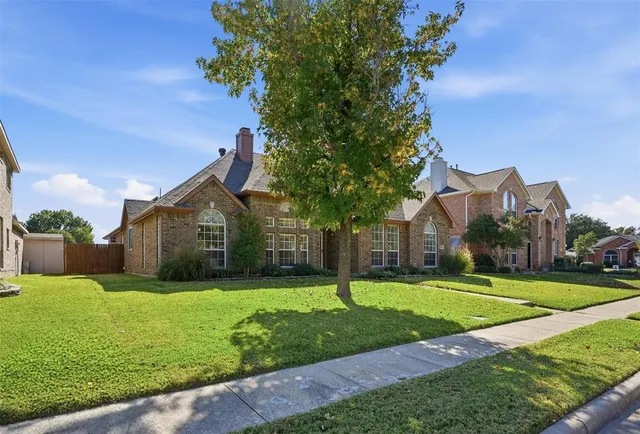 $375,000 | 8502 Linda Vista Drive, Rowlett, TX 75088