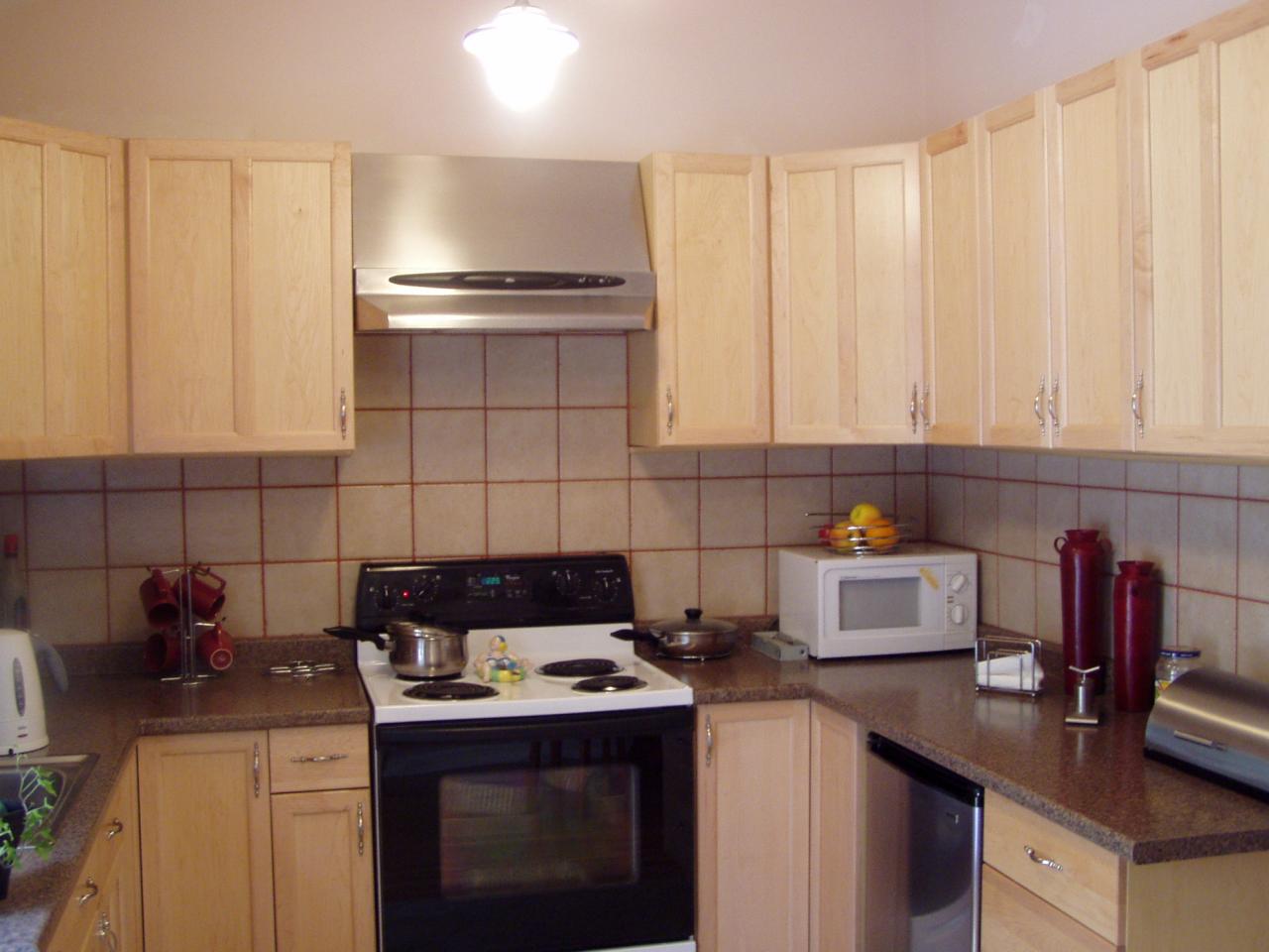 6 Spring Run Lane Cresco, PA 18326 - Photo 5 of 8 kitchen