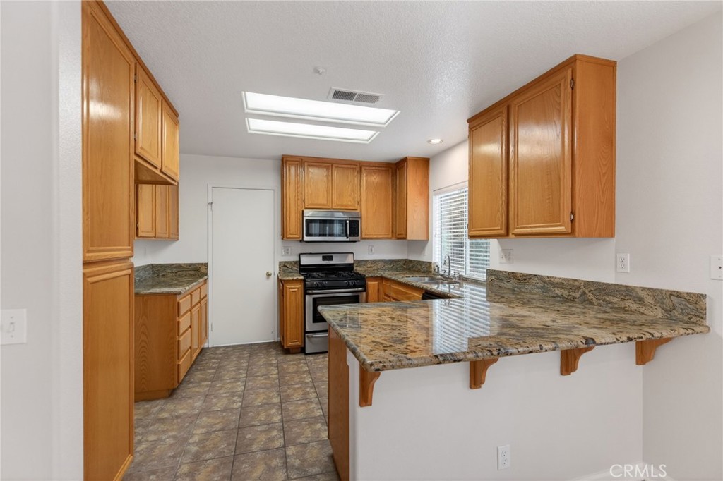 1524 Stockport Drive Riverside, CA 92507 - Photo 17 of 41