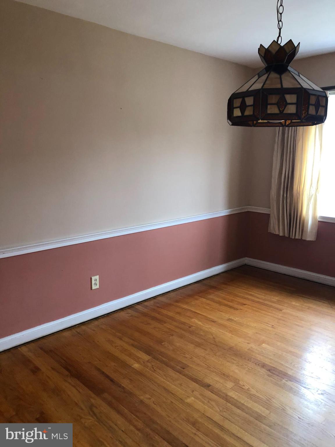 1920 Heathfield Road Baltimore, MD 21239 - Photo 10 of 51