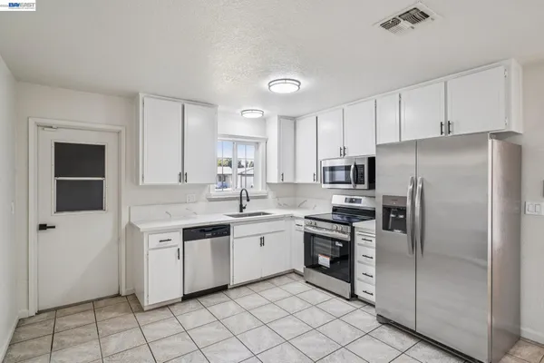 $510,000 | 554 Chestnut Avenue, Tracy, CA 95376