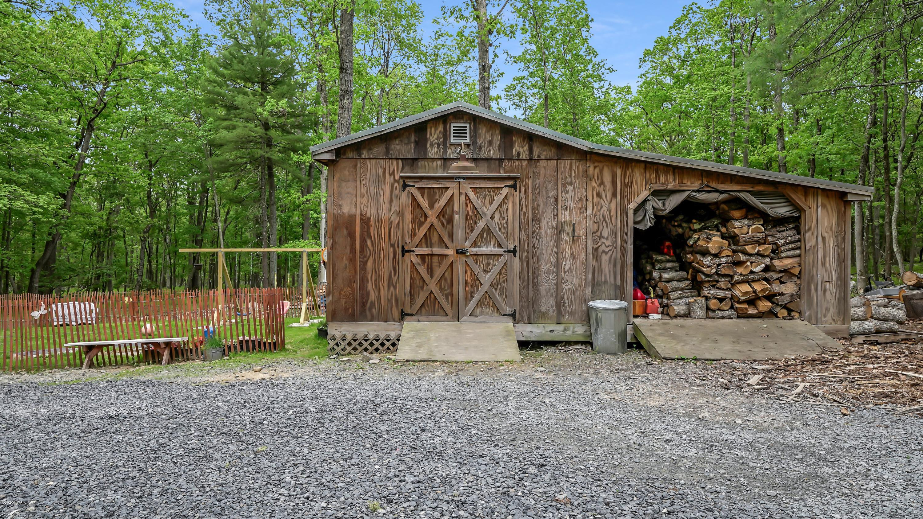 127 Neversink Road Shohola, PA 18458 - Photo 30 of 32