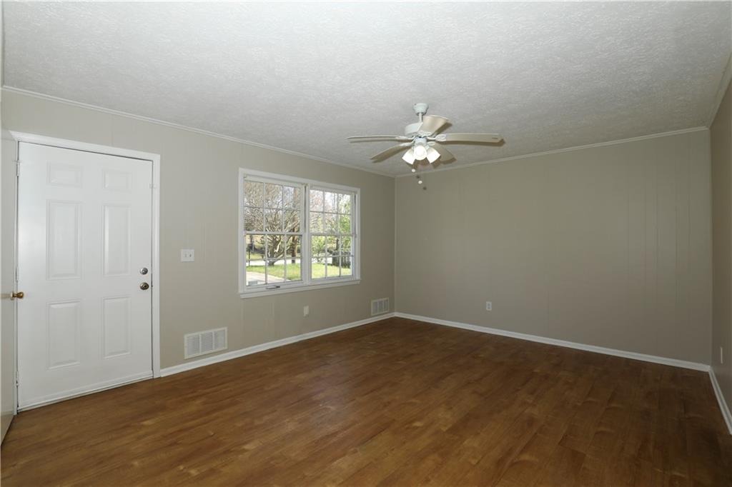 107 Inverness Drive Jonesboro, GA 30238 - Photo 3 of 15